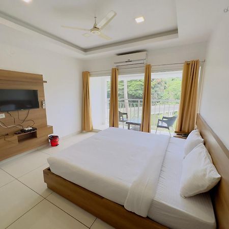 Hotel Lets Stay Kochi Dış mekan fotoğraf